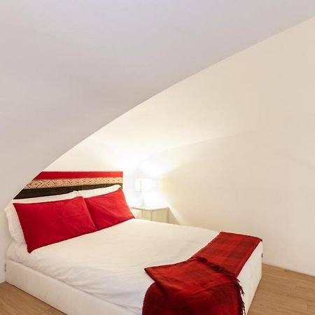 Charming Studio Near Piazza Castello By Wonderful Italy Turijn Buitenkant foto