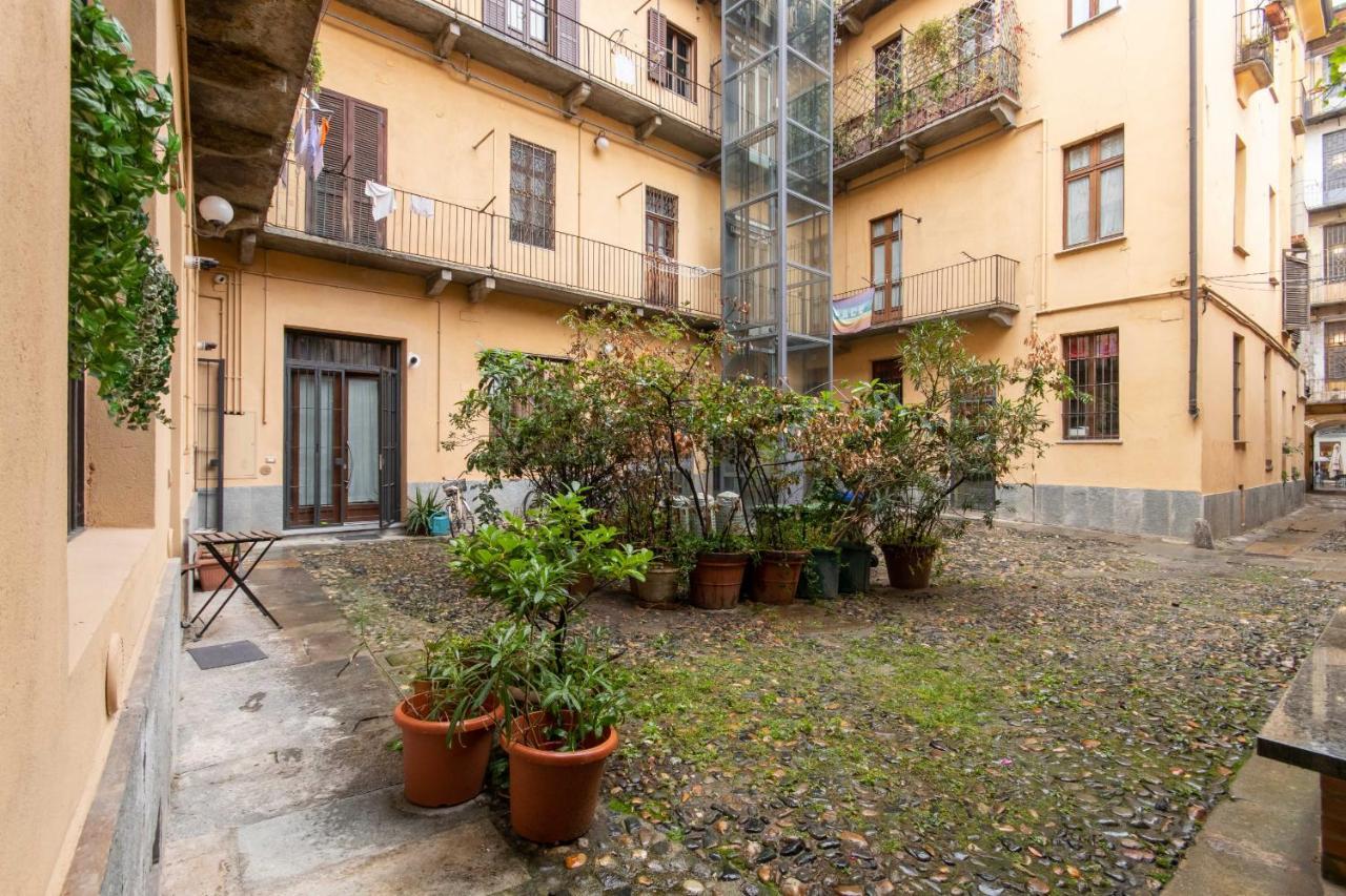 Charming Studio Near Piazza Castello By Wonderful Italy Turijn Buitenkant foto