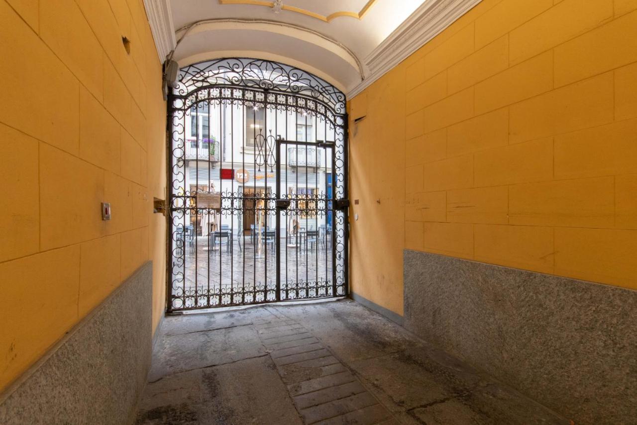 Charming Studio Near Piazza Castello By Wonderful Italy Turijn Buitenkant foto